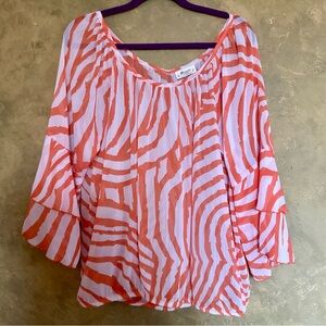 Monte by D.P. Altomonte Lightweight Flowy Bell Sleeve Top